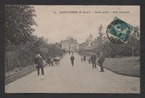 Saint-Omer (P.-de-C.) : Jardin public - Allée principale
