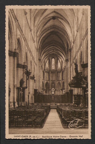 Saint-Omer (P.-de-C.) : Basilique Notre-Dame - Grande Nef