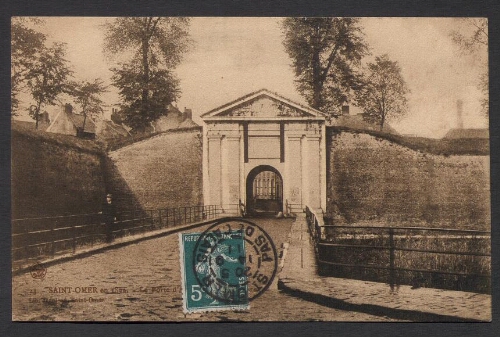 Saint-Omer en 1892 : La porte d'Arras