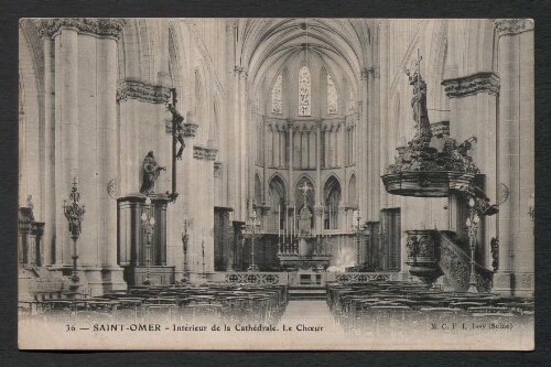 Saint-Omer : Intérieur de la Cathédrale - le Chœur