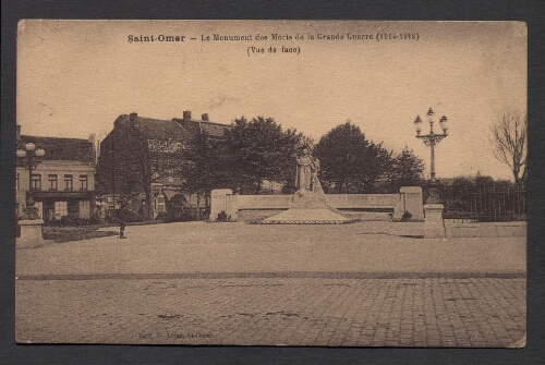 Saint-Omer : Le Monument des Morts de la Grande Guerre (1914-1918) (vue de face)