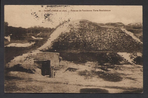 Saint-Omer en 1892 : Poterne de l'ancienne Porte Boulisienne