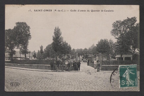 Saint-Omer (P.-de-C.) : Grille d'entrée du Quartier de Cavalerie