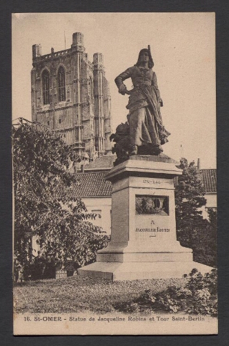 St-Omer : Statue de Jacqueline Robins et Tour St-Bertin