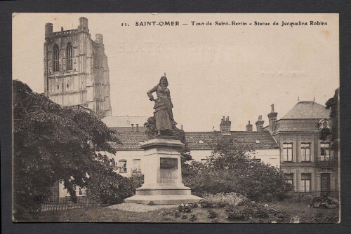 Saint-Omer : Tour de Saint-Bertin - Statue de Jacqueline Robins