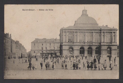 Saint-Omer : Hôtel de Ville