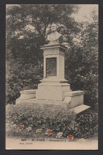 St-Omer : Monument L. Martel