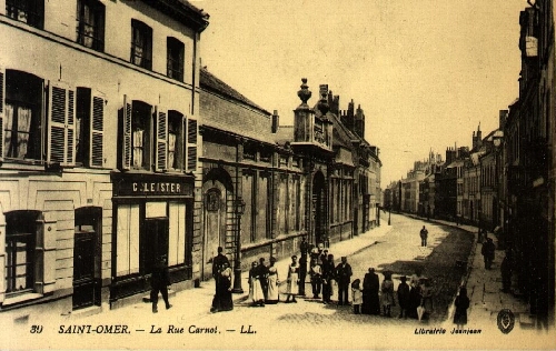 Saint-Omer. - La Rue Carnot
