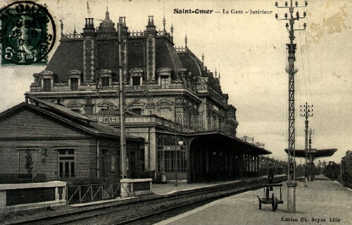 Saint-Omer - La Gare - Intérieur.