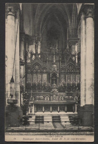 Saint-Omer : Basilique Notre-Dame, Autel de N.-D.-des-Miracles